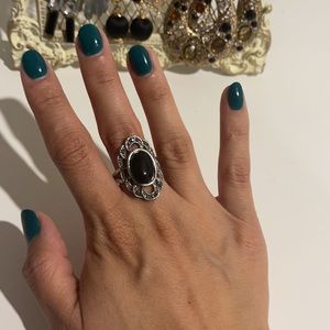 Black stone ring size 8